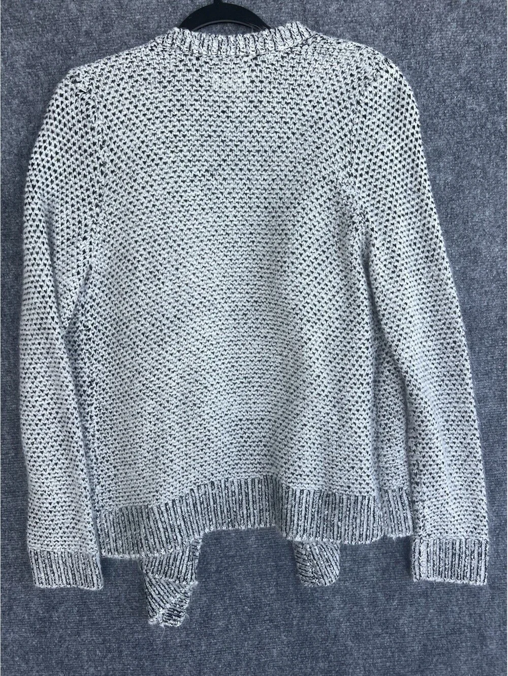 Lou & Grey Size Medium Contrast Cardigan Sweater Acrylic Wool Blend.